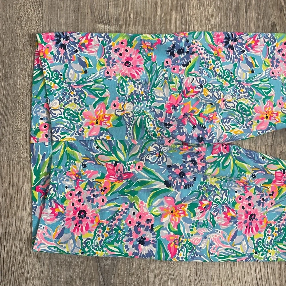 Lilly Pulitzer Blue and Pink Floral Leggings XL 12/14‎ kids